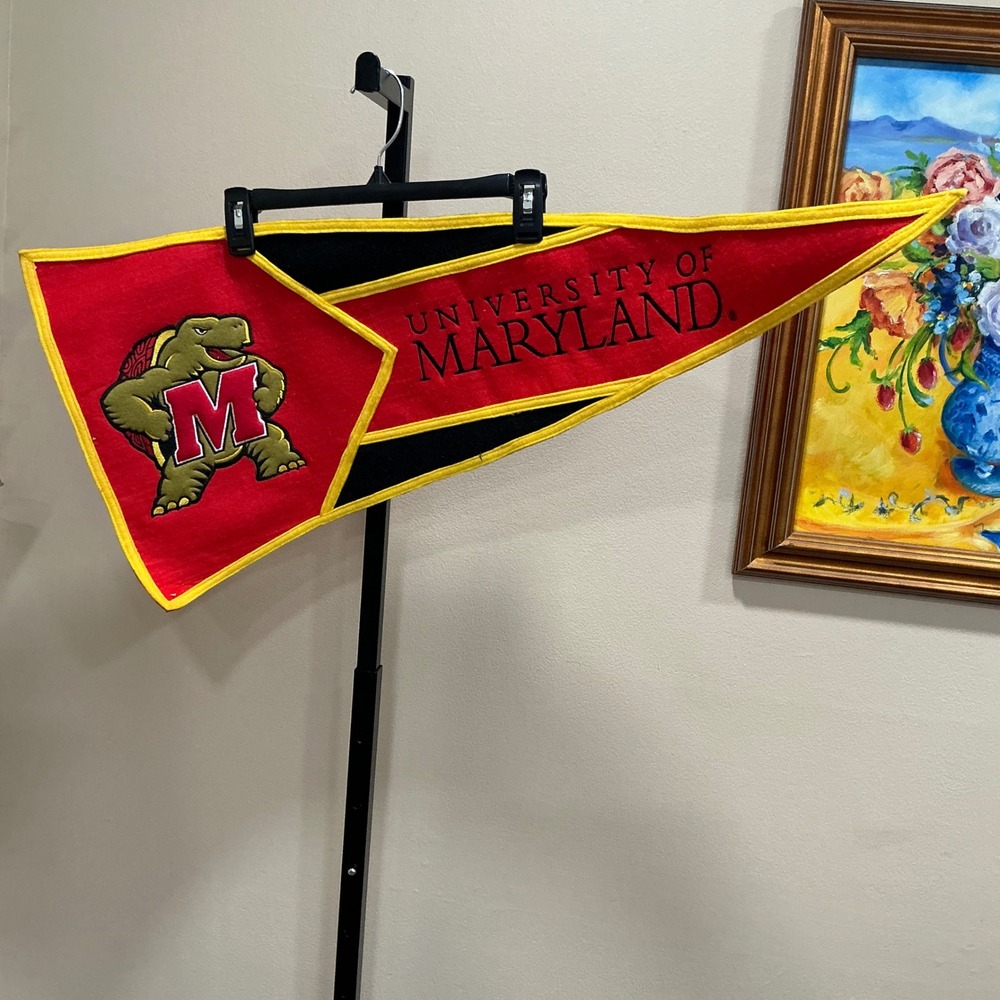 Pair University of Maryland Terrapins Testudo Felt Pennants 2003 NCAA College